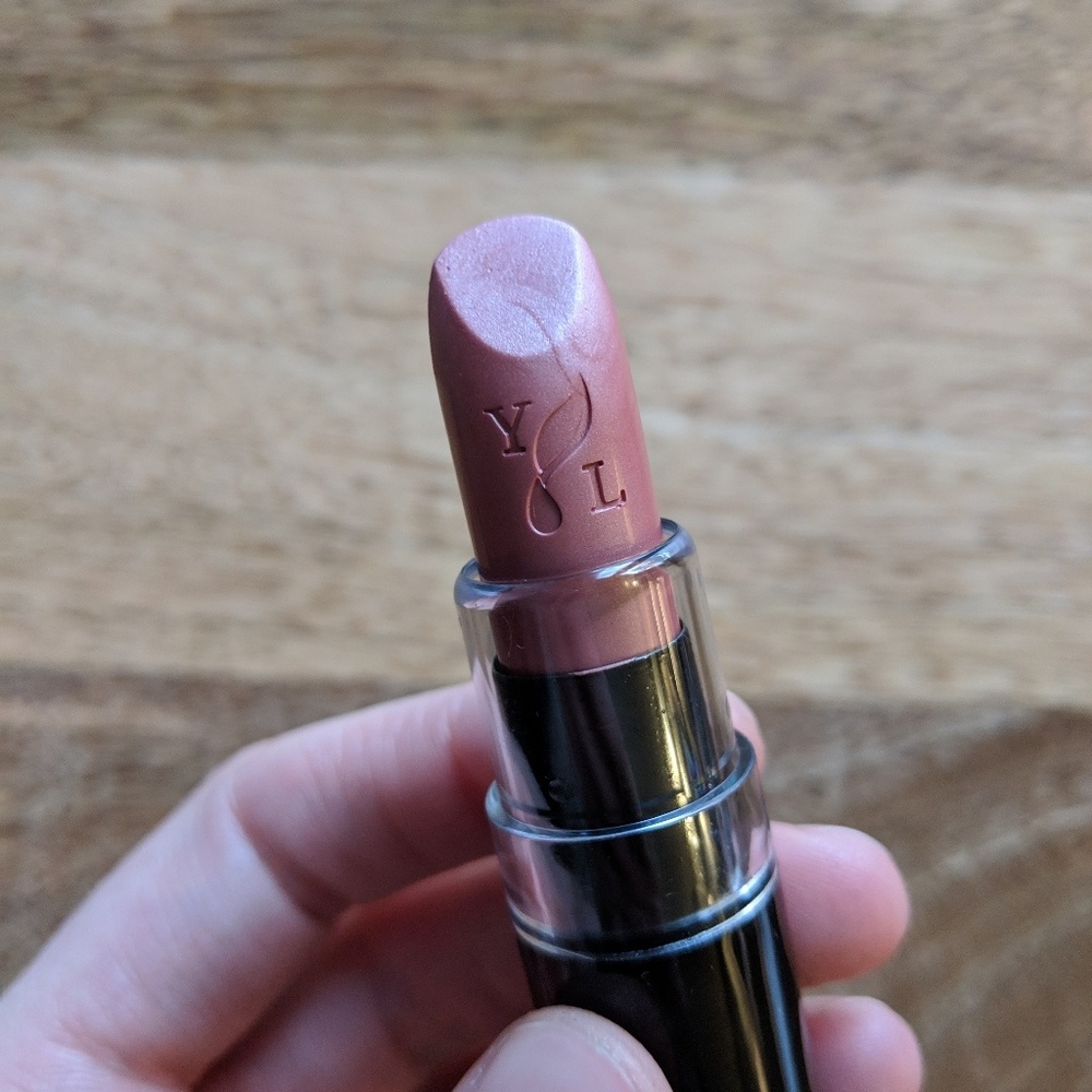 Young Living Lipstick in Miss Congeniality